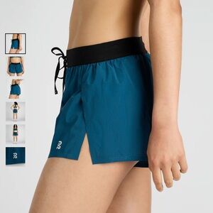 VENTO™ WOMEN'S 3" SPLITTY SHORT Size L